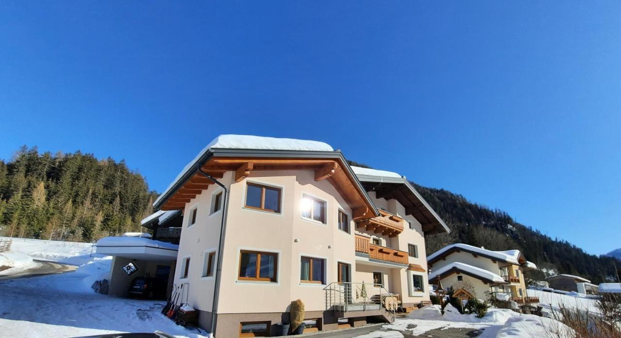 Haus Traninger Apartment Flachau Exterior foto